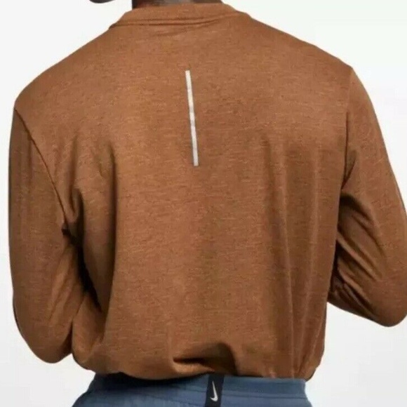 Nike Element Therma Shirt - Picture 4 of 8